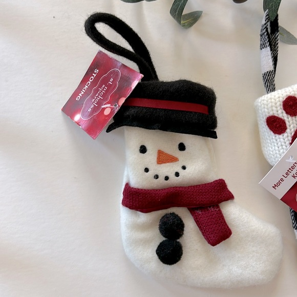 Set of 3 Mini Stockings - Picture 2 of 6